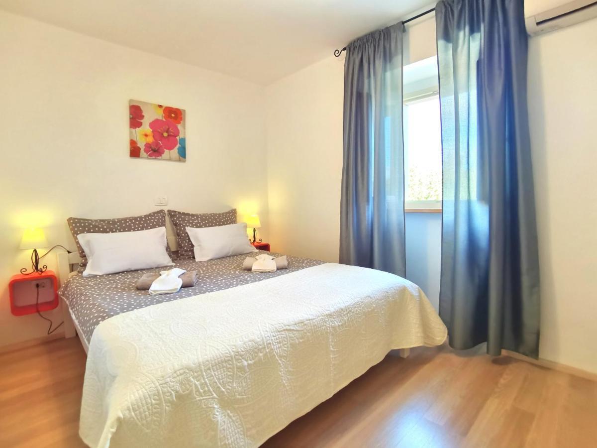 Jasmina Apartment Hum Екстериор снимка
